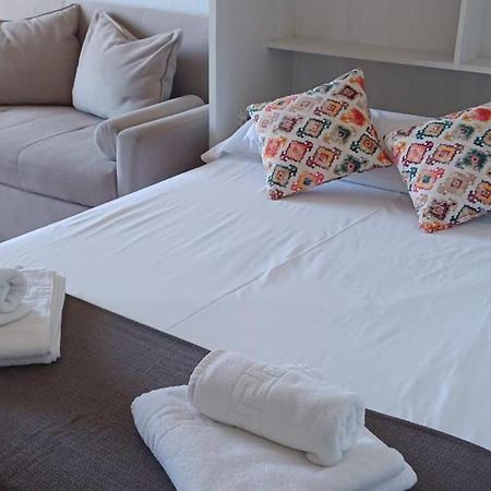 Apartamentos Benalmadena Toni Extérieur photo